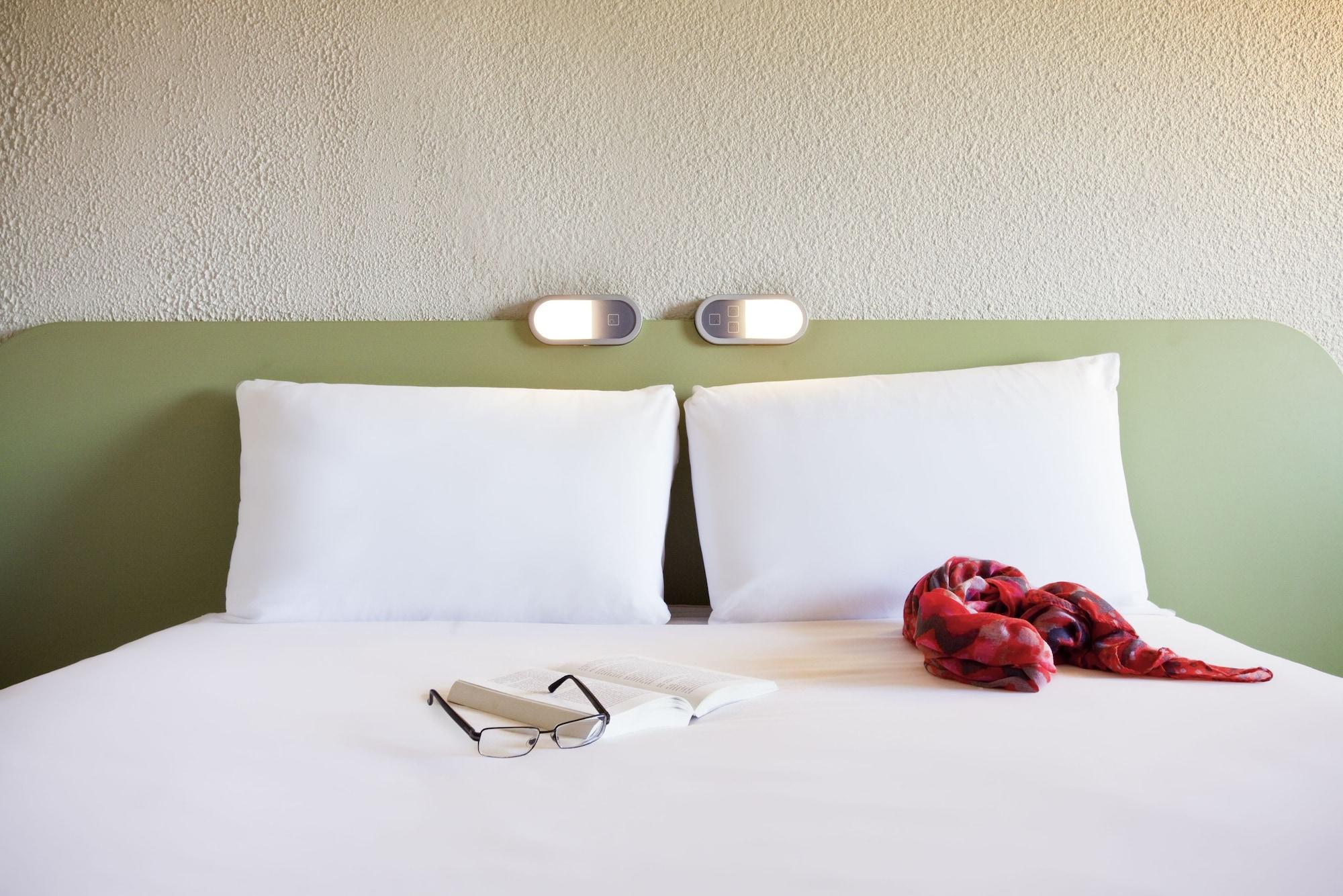Ibis Budget Hyeres Exterior photo