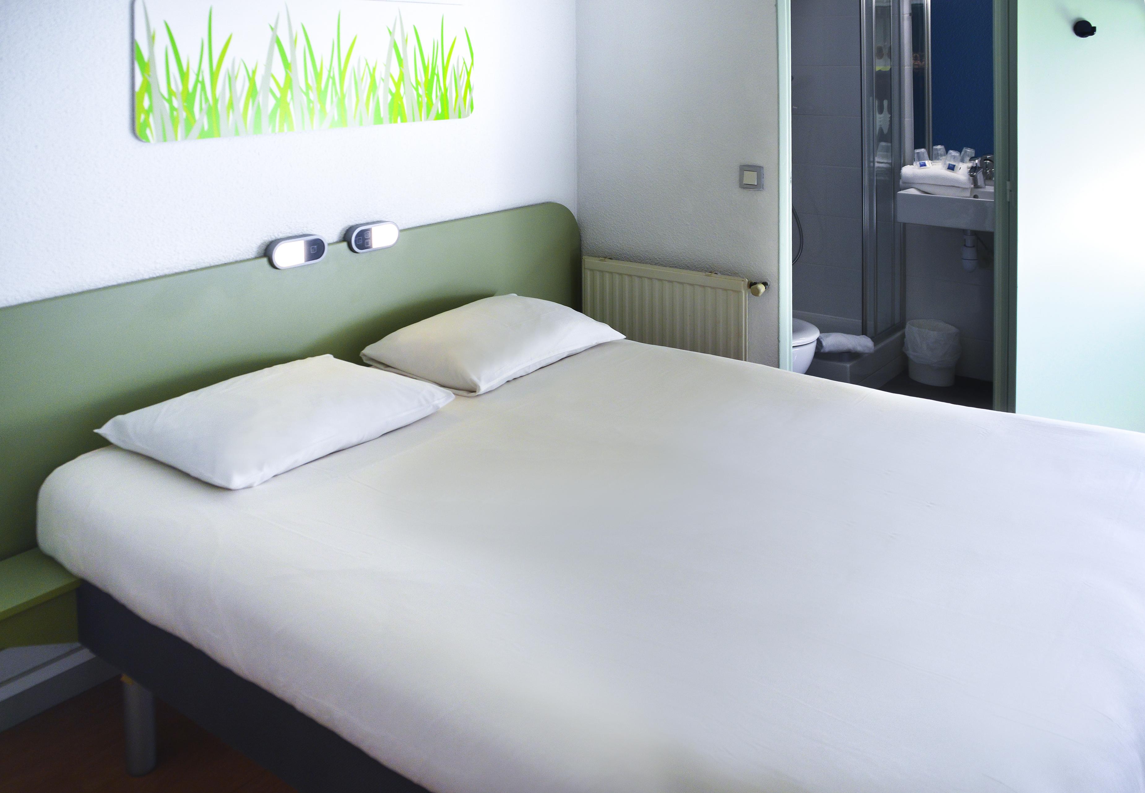 Ibis Budget Hyeres Exterior photo