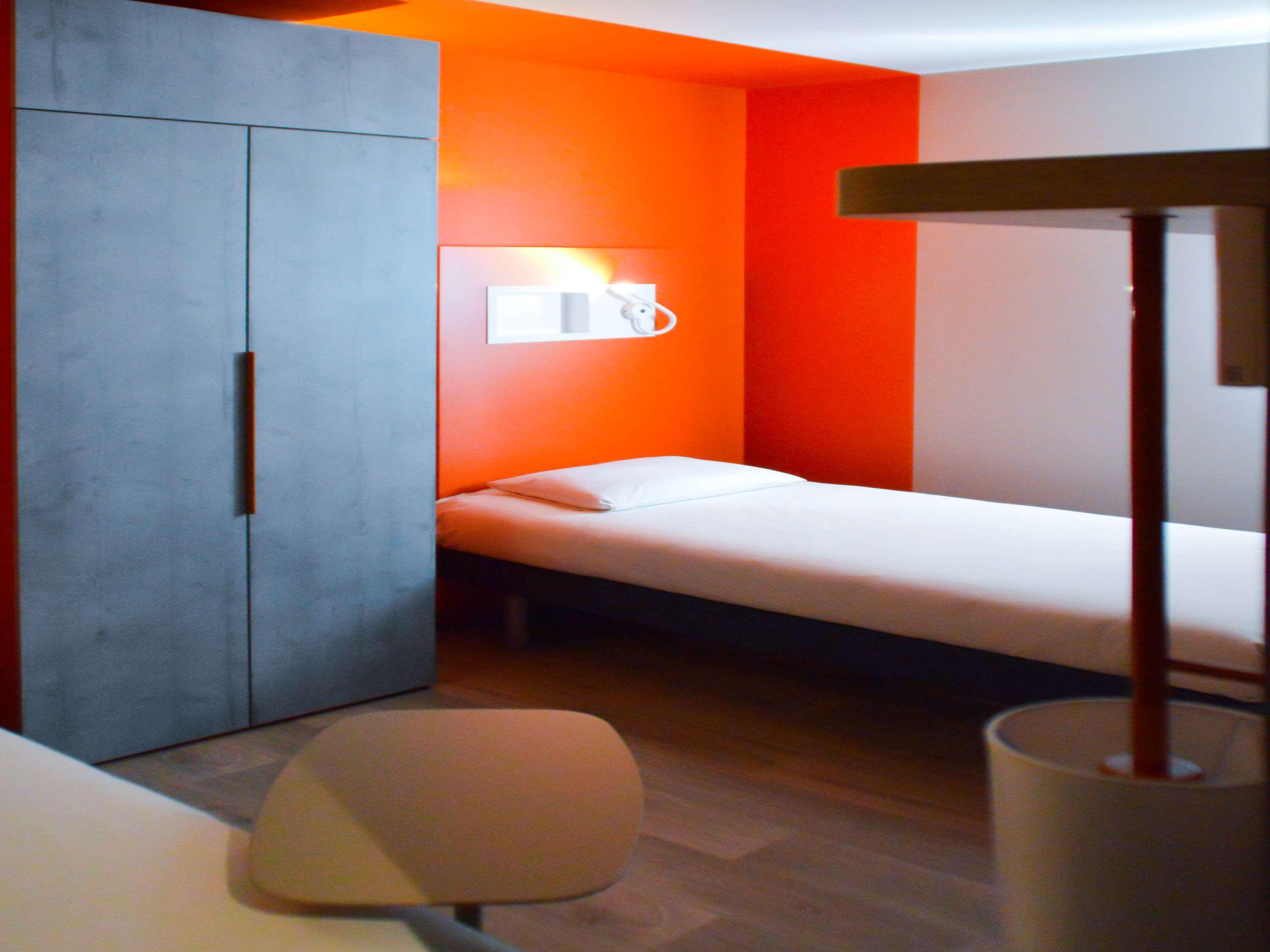 Ibis Budget Hyeres Exterior photo
