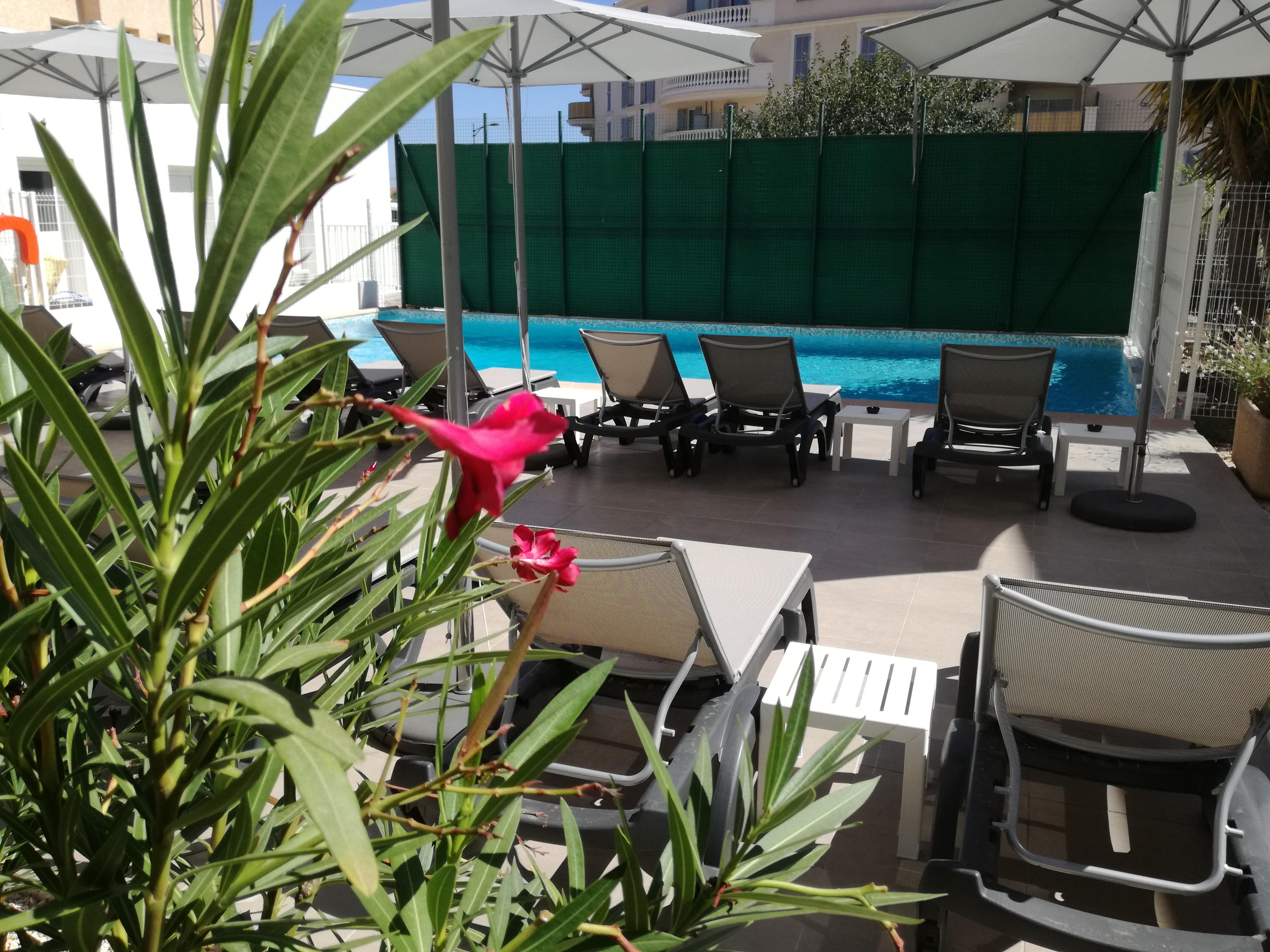Ibis Budget Hyeres Exterior photo