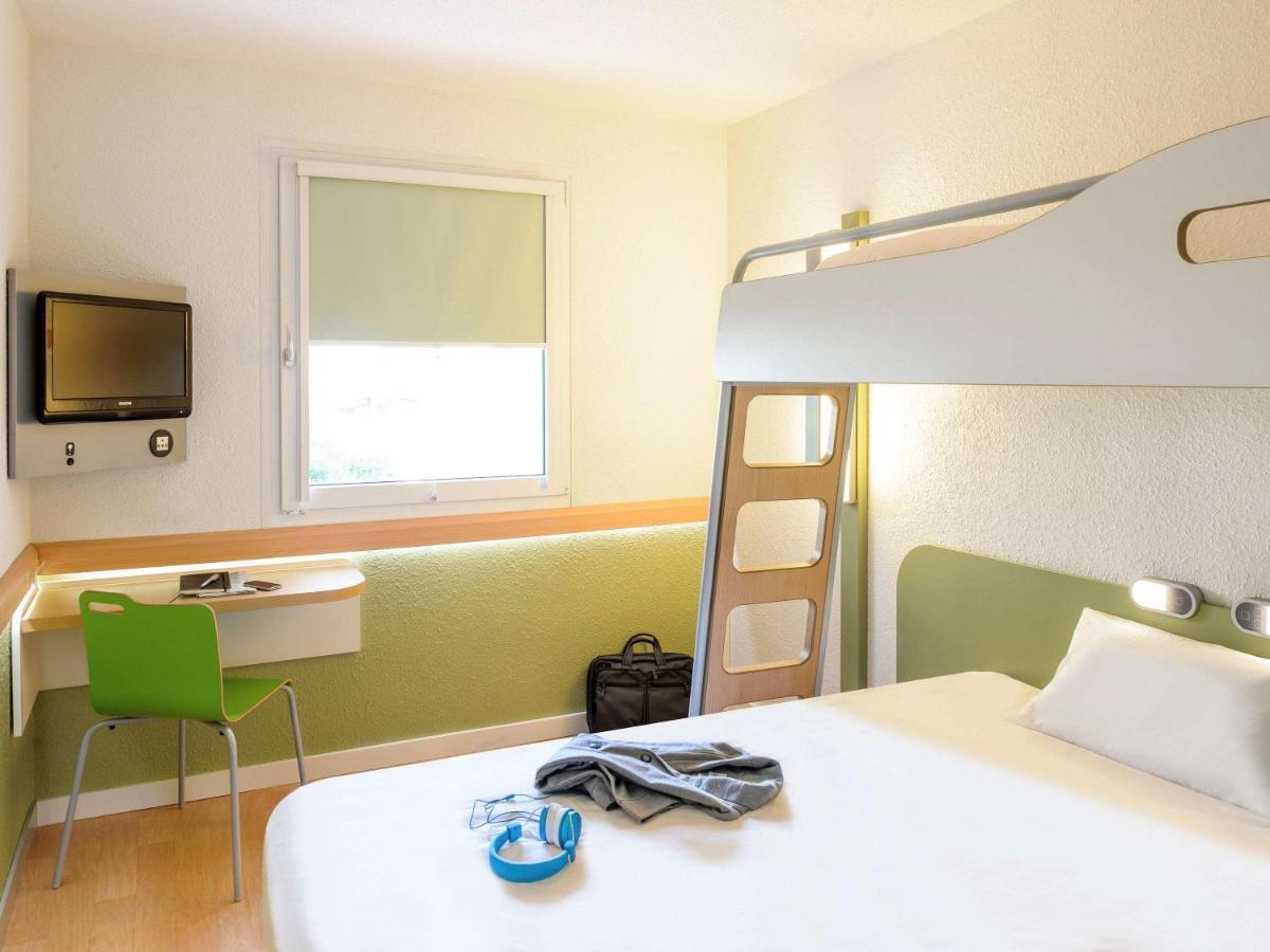 Ibis Budget Hyeres Exterior photo